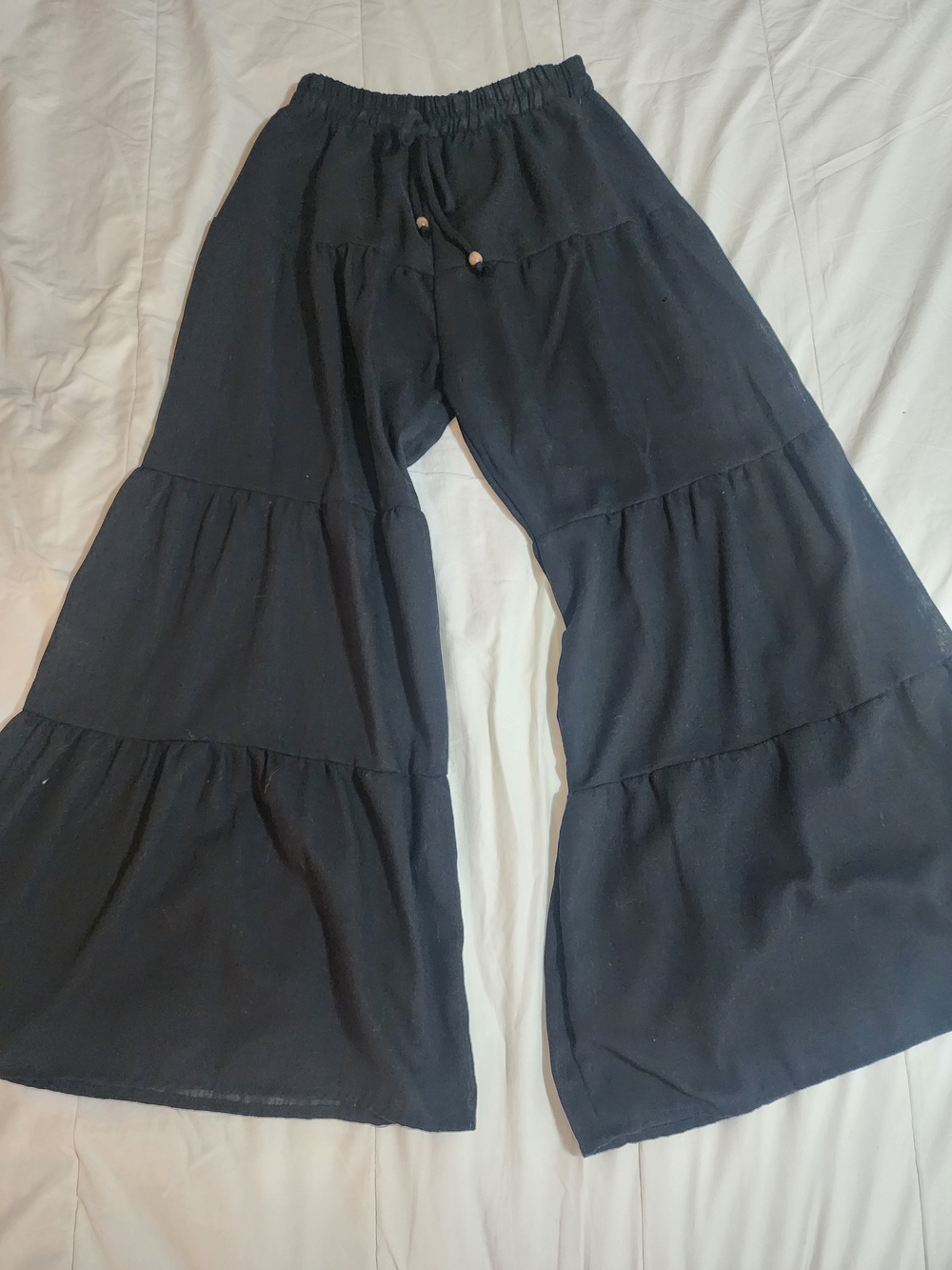 Black Tiered Wide-Leg Skirted Pants